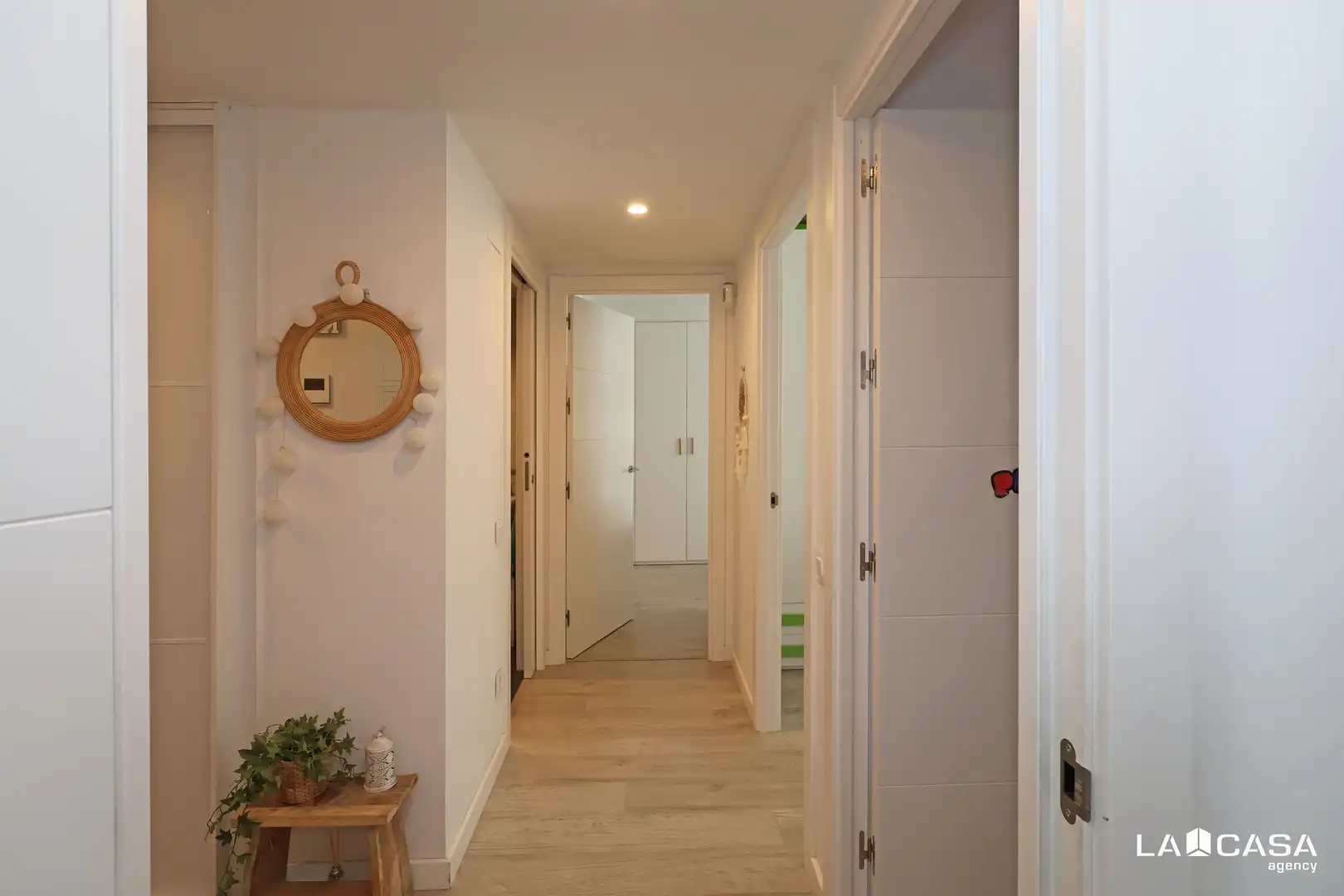 Flat for sale in L'Hospitalet de Llobregat  with Terrace and Swimming Pool
