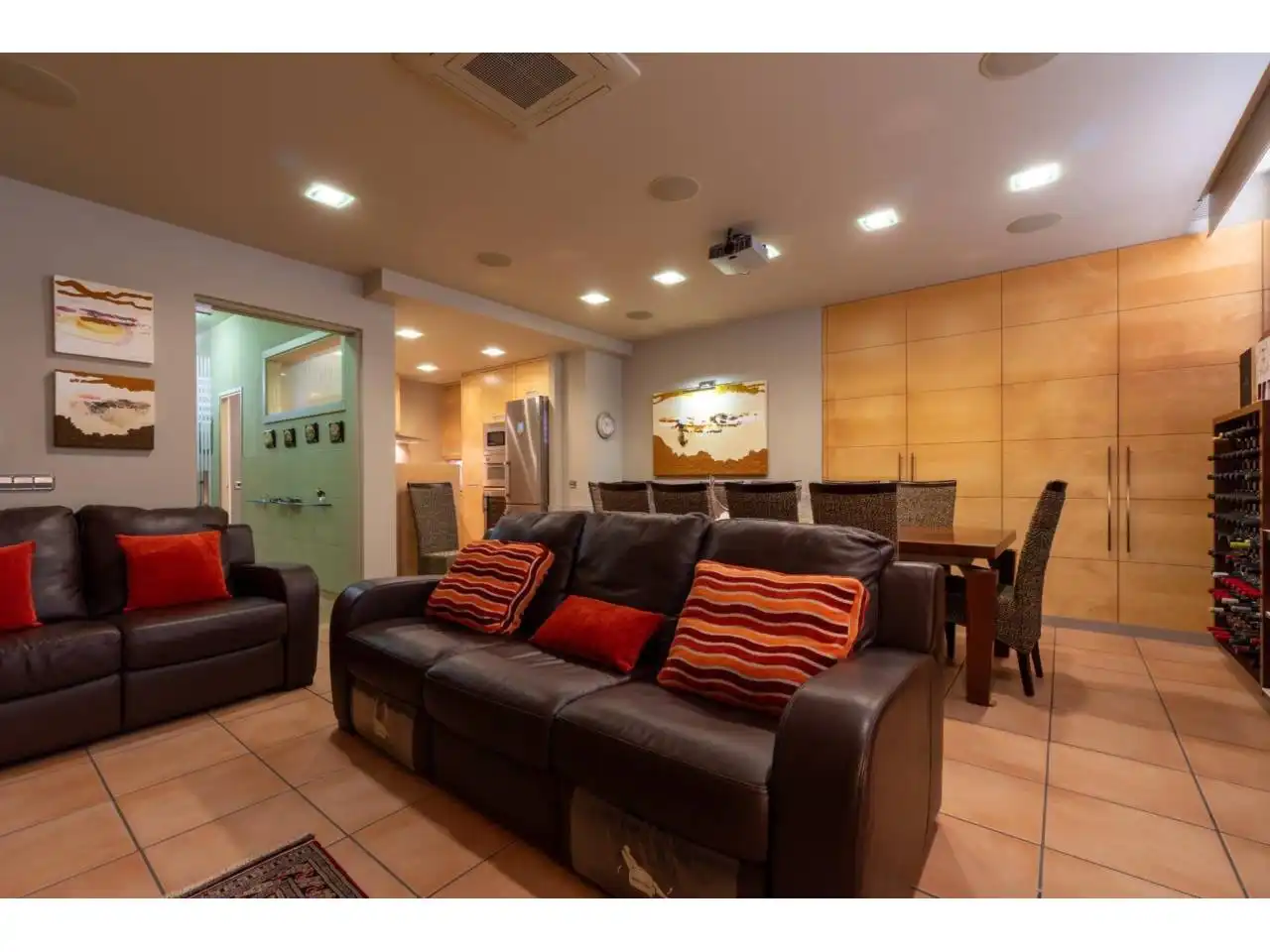 Houses for sale in Banyoles  with Air Conditioner, Heating and Private garden