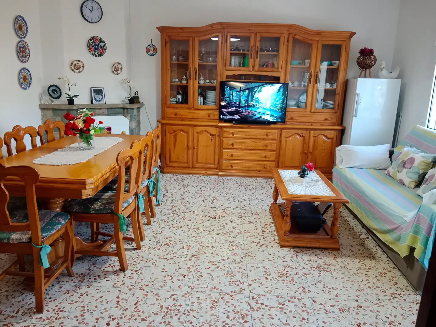 Sala d'estar de Casa o xalet en venda en Rubí amb Aire condicionat, Jardí privat i Terrassa