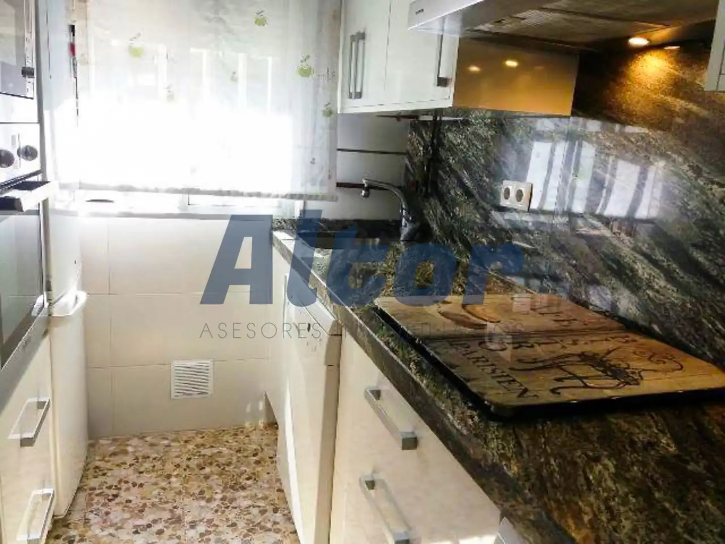 Piso en venta en LEZO, Los Ángeles