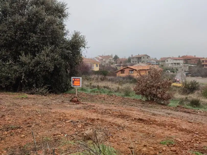 Terreni e lotti in vendita a Calle Río Esla 44, imagen 2