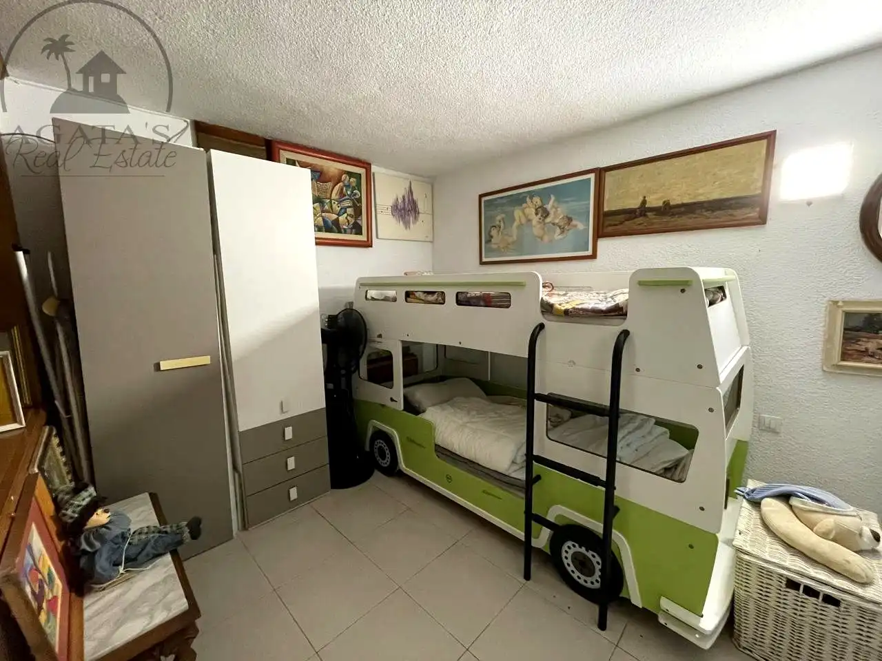 Dormitori de Casa o xalet en venda en Adeje amb Terrassa, Moblat i Piscina comunitària