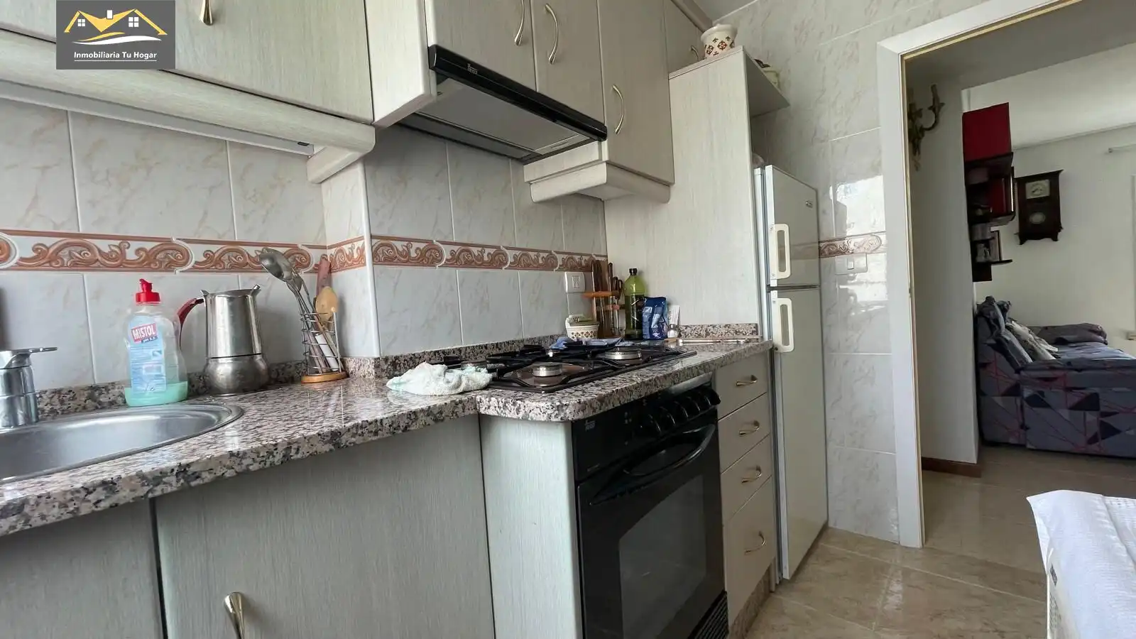 Cocina de Piso en venta en Celanova con Trastero y Amueblado