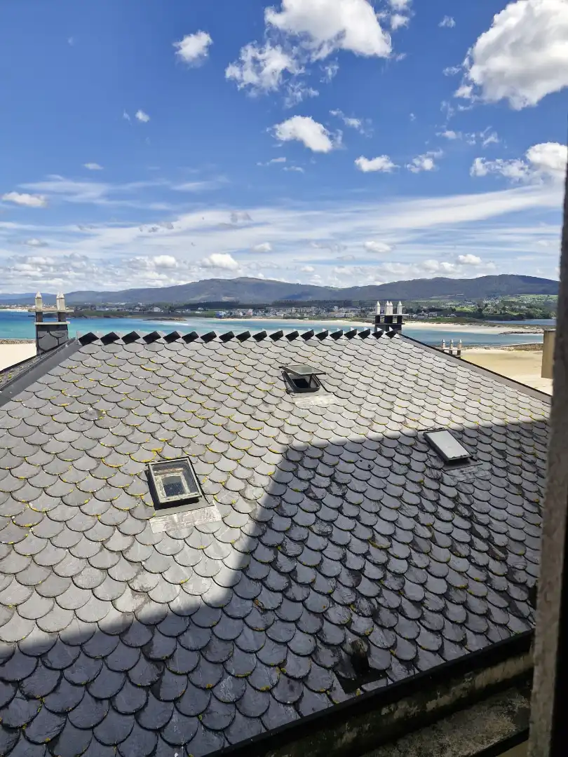 Vista exterior de Ático en venta en Foz con Terraza, Amueblado y Lavadora
