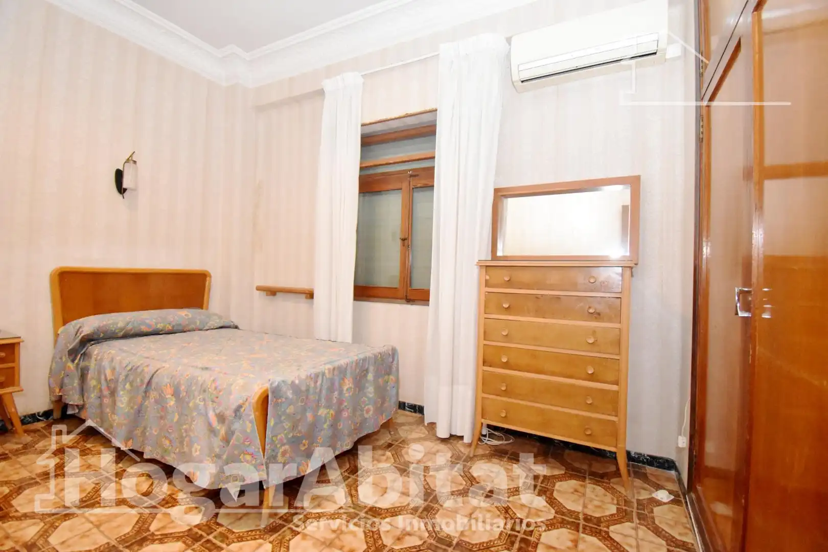 Dormitori de Casa o xalet en venda en Almazora / Almassora amb Aire condicionat, Calefacció i Terrassa