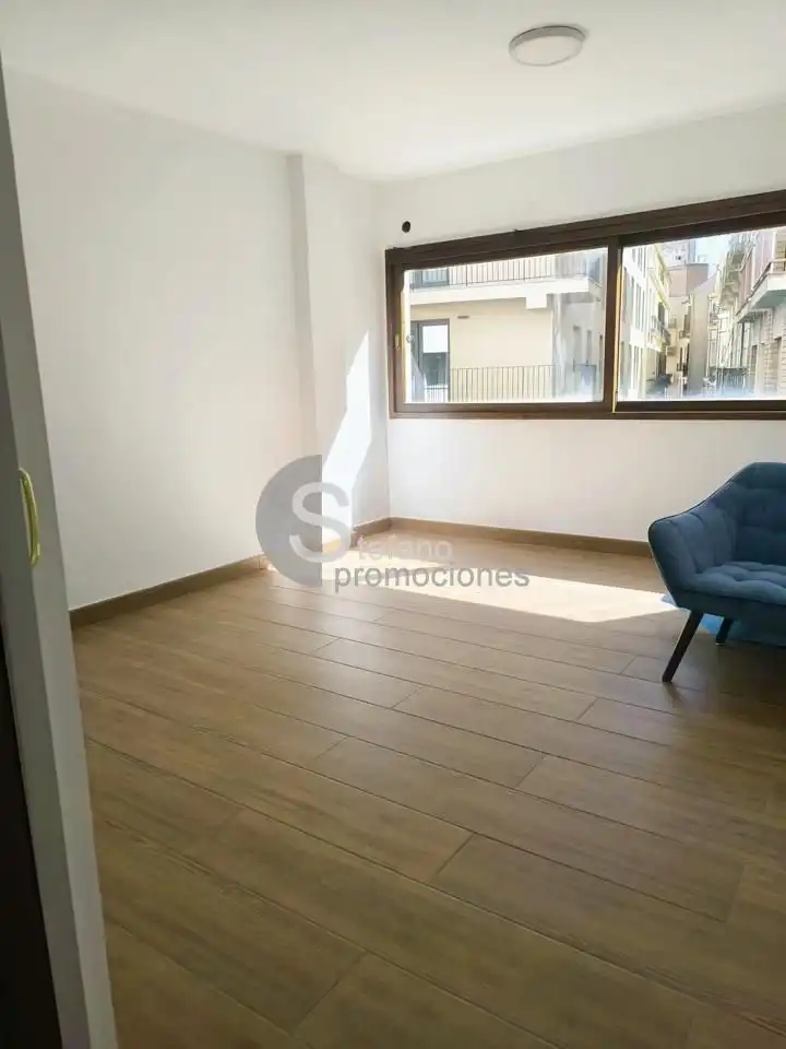 Bureau avec ascenseur à louer à Centro, imagen 2