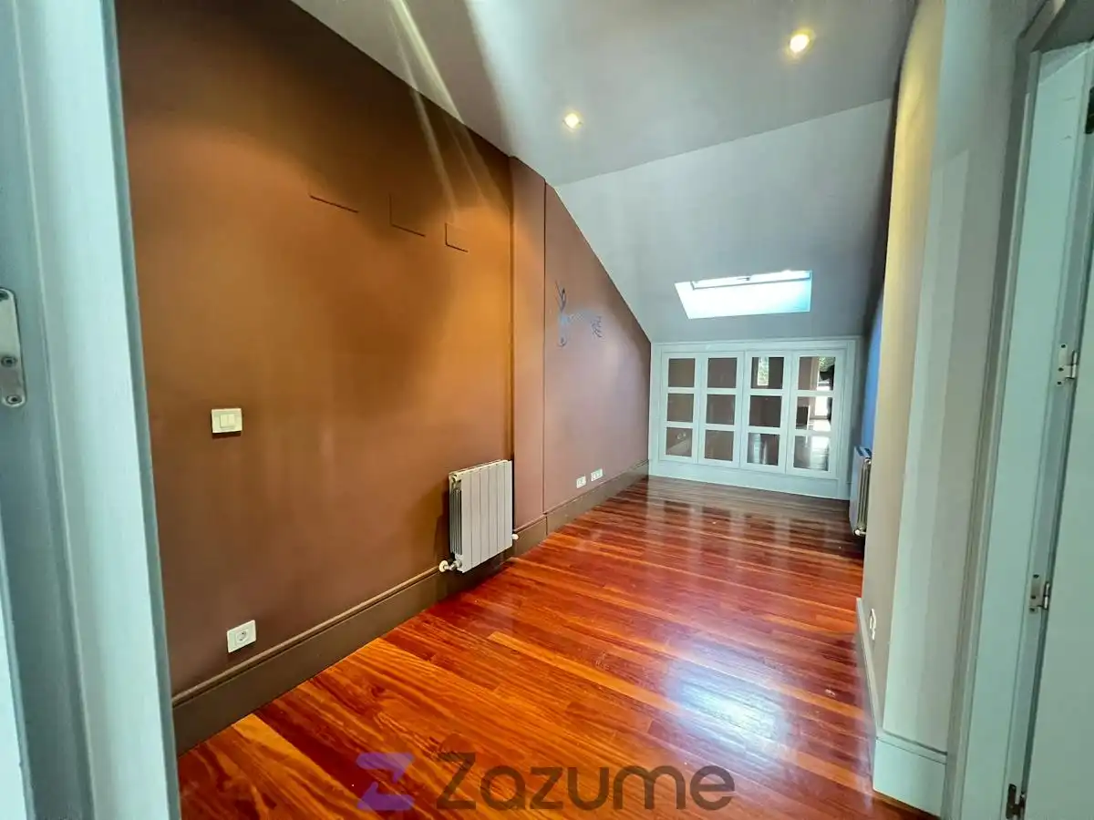 Piso de alquiler en Sopuerta, Bizkaia
