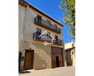 Vista exterior de Casa o xalet en venda en Bargota amb Terrassa