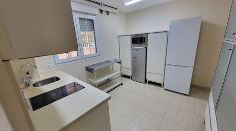 Foto 5 de Piso de alquiler en Calle Albania, San Luis, Almería Capital