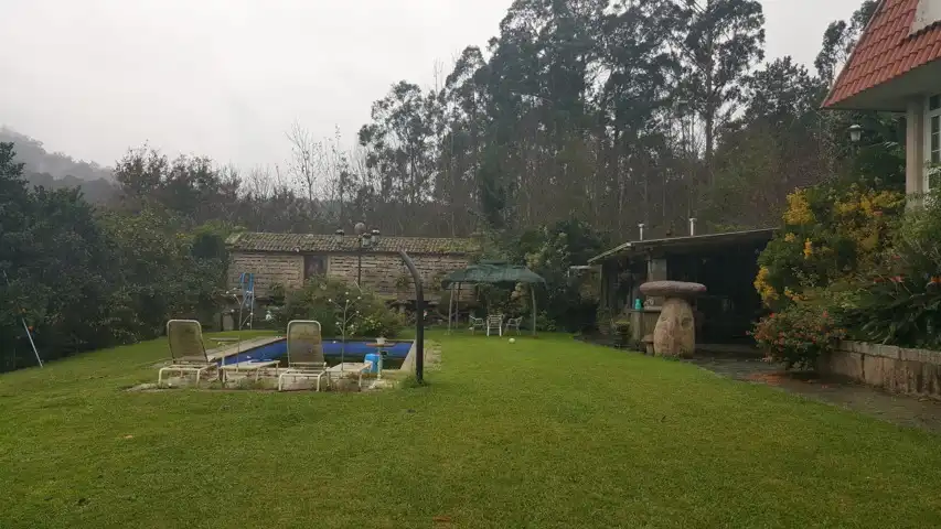 Jardín de Casa o chalet en venta en Pontevedra Capital  con Calefacción, Jardín privado y Terraza