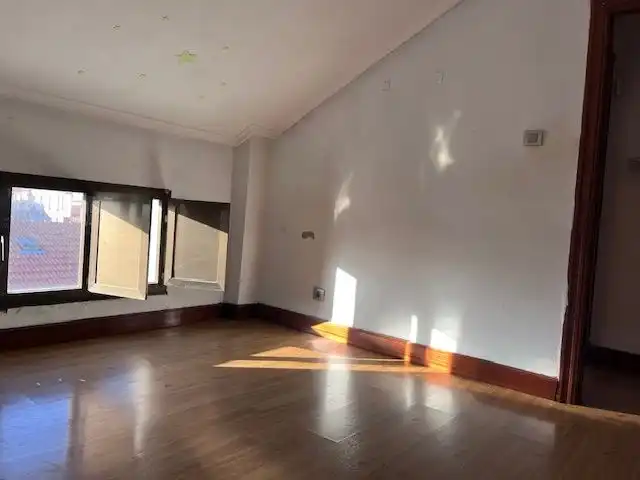 Piso en venta en Barakaldo  con Calefacción