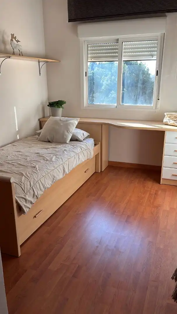 Habitación de Piso en venta en Paterna con Aire acondicionado, Calefacción y Jardín privado