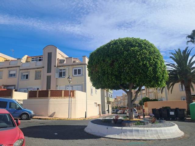 Casa adosada en Venta en Calle Isaac Albéniz, 8 en La Pardilla - San Antonio