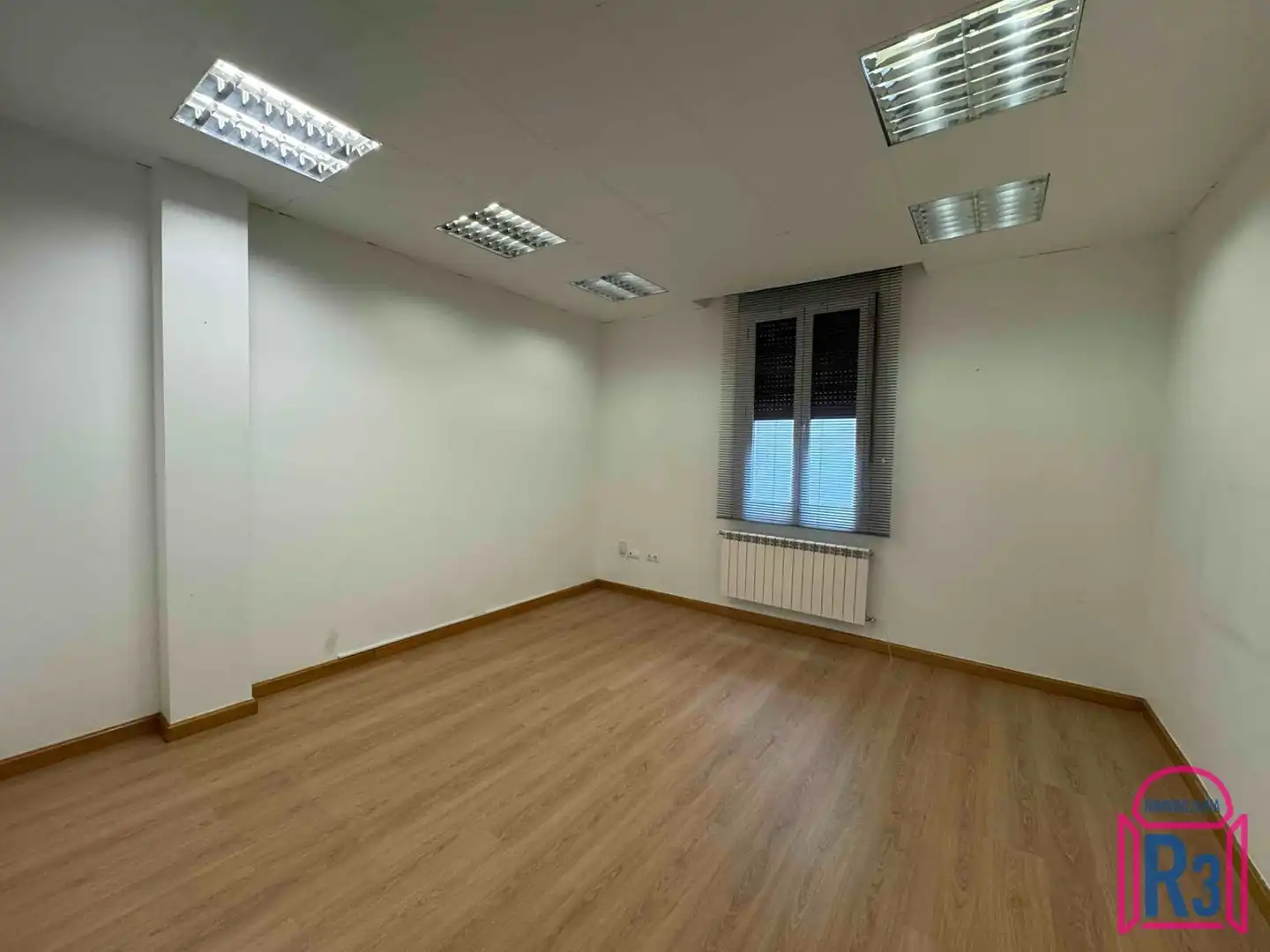 Büro mit Aufzug zur Miete in Ordoño II, imagen 2