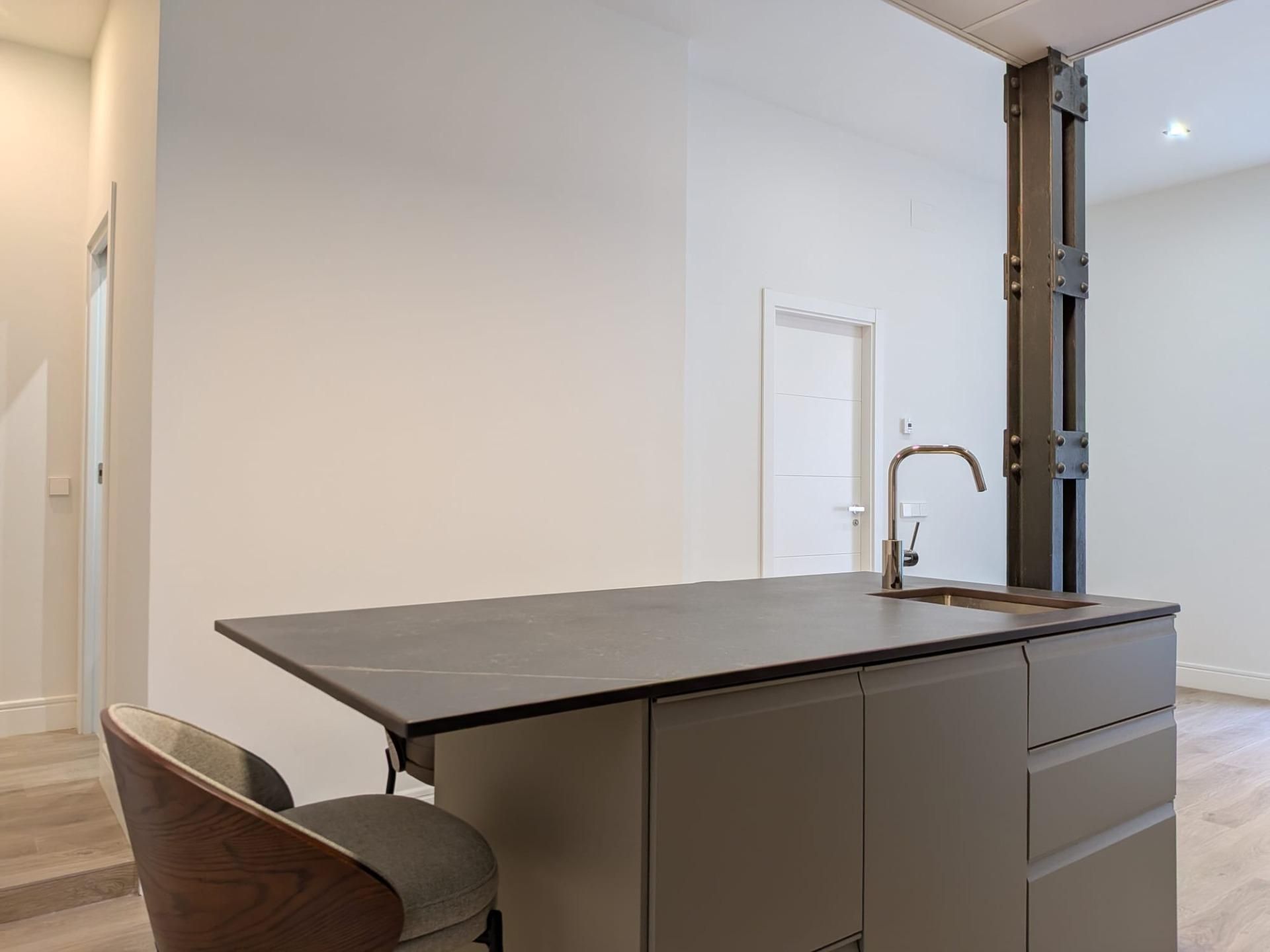 Cuina de Pis de lloguer en  Madrid Capital amb Calefacció