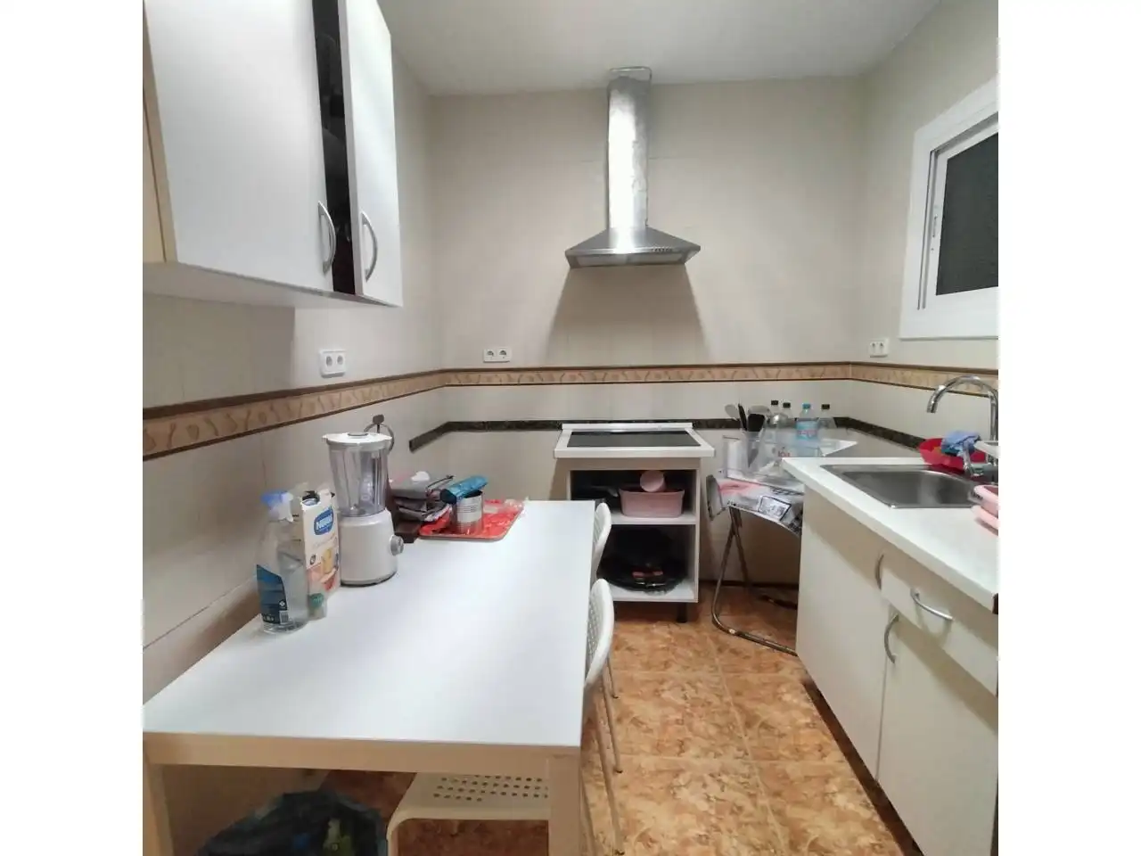 Küche von Wohnung zum Verkauf in Sabadell mit Klimaanlage, Heizung und Terrasse