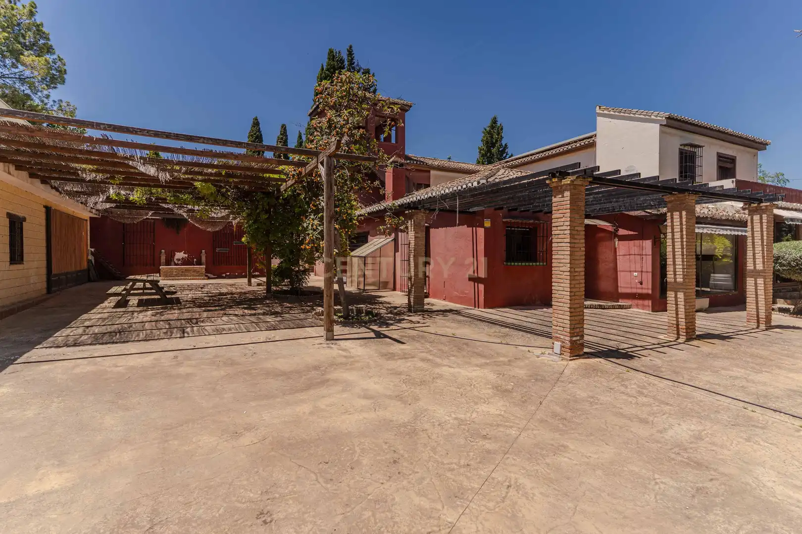 Vista exterior de Casa o chalet en venta en Las Gabias