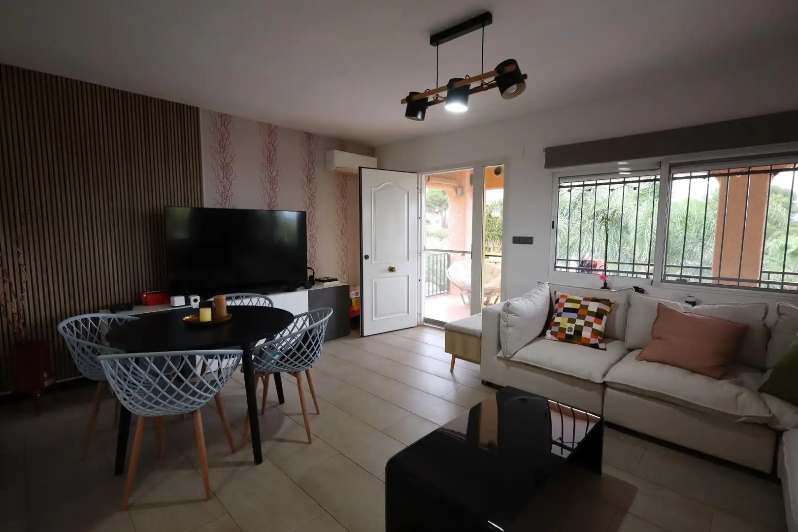 Chalet con piscina en venta en Calle PINOS, imagen 62
