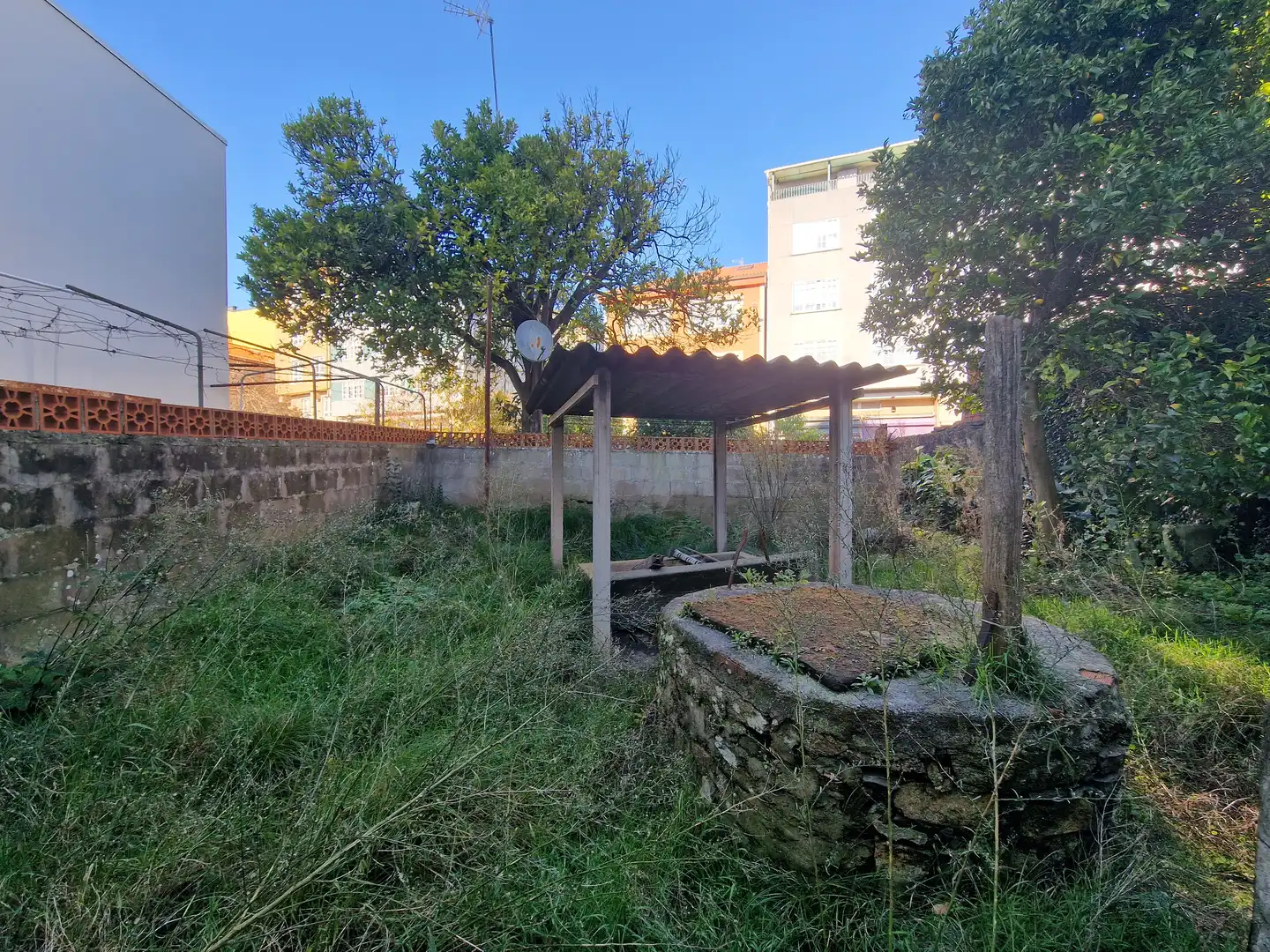 Casa adosada en venda en Narón amb Jardí privat