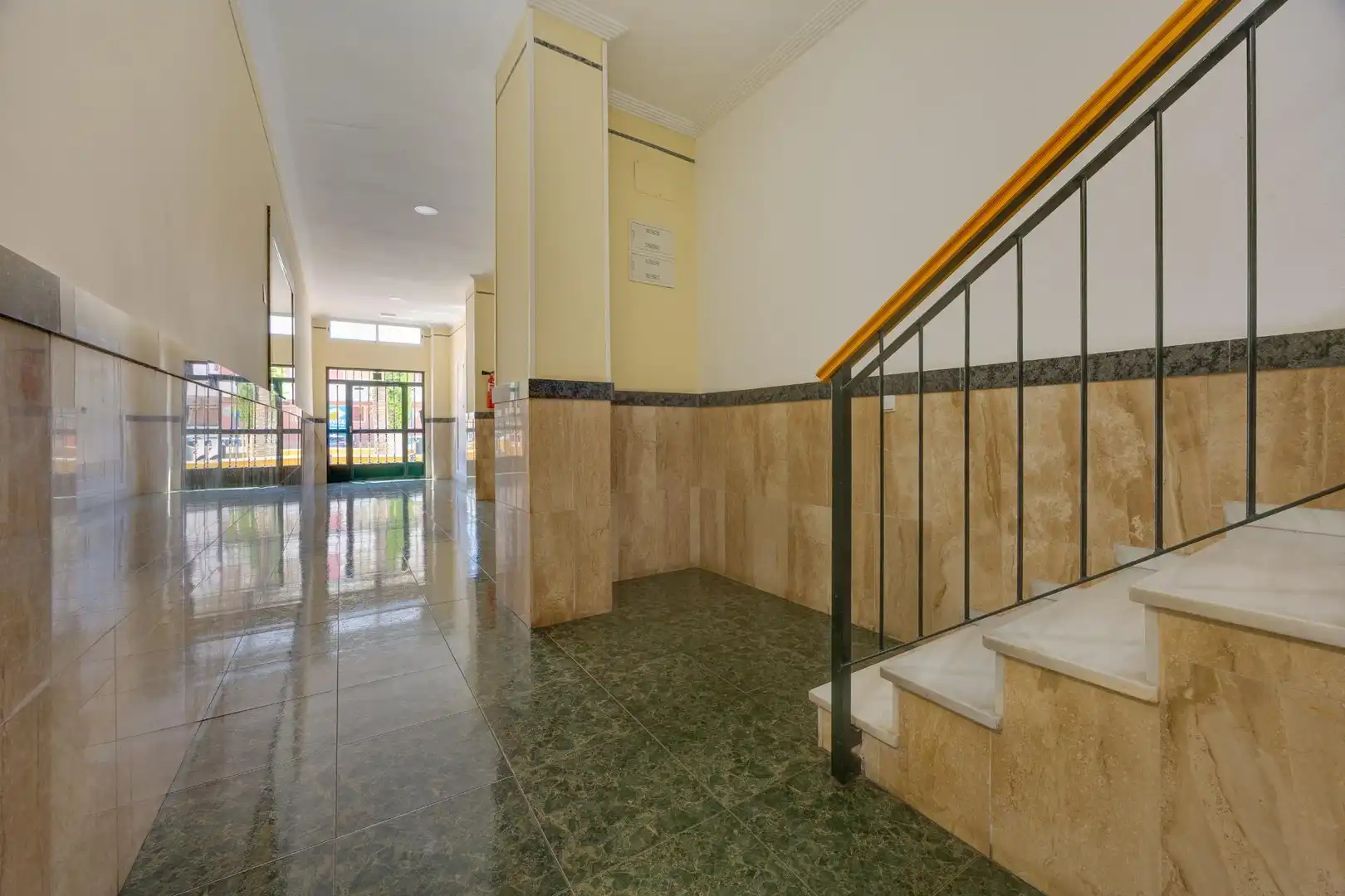 Apartament en venda en Torrevieja amb Aire condicionat, Terrassa i Moblat