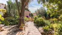 Vista exterior de Casa o xalet en venda en Paterna amb Aire condicionat, Calefacció i Jardí privat