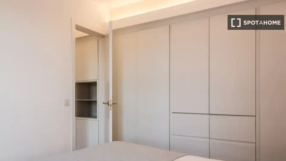 Flat with terrace to rent in Ciutat Vella, imagen 19
