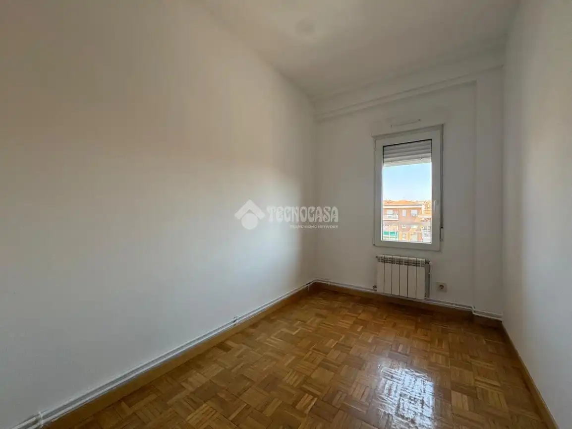 Habitación de Piso en venta en Alcobendas con Calefacción, Parquet y Alarma