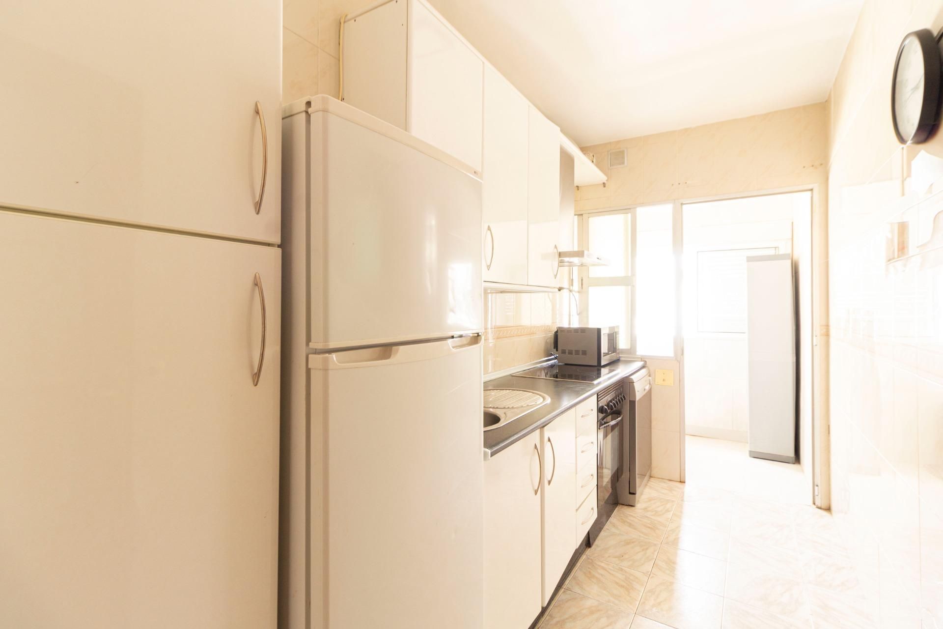 Kitchen of Flat for sale in Barbate  with Balcony