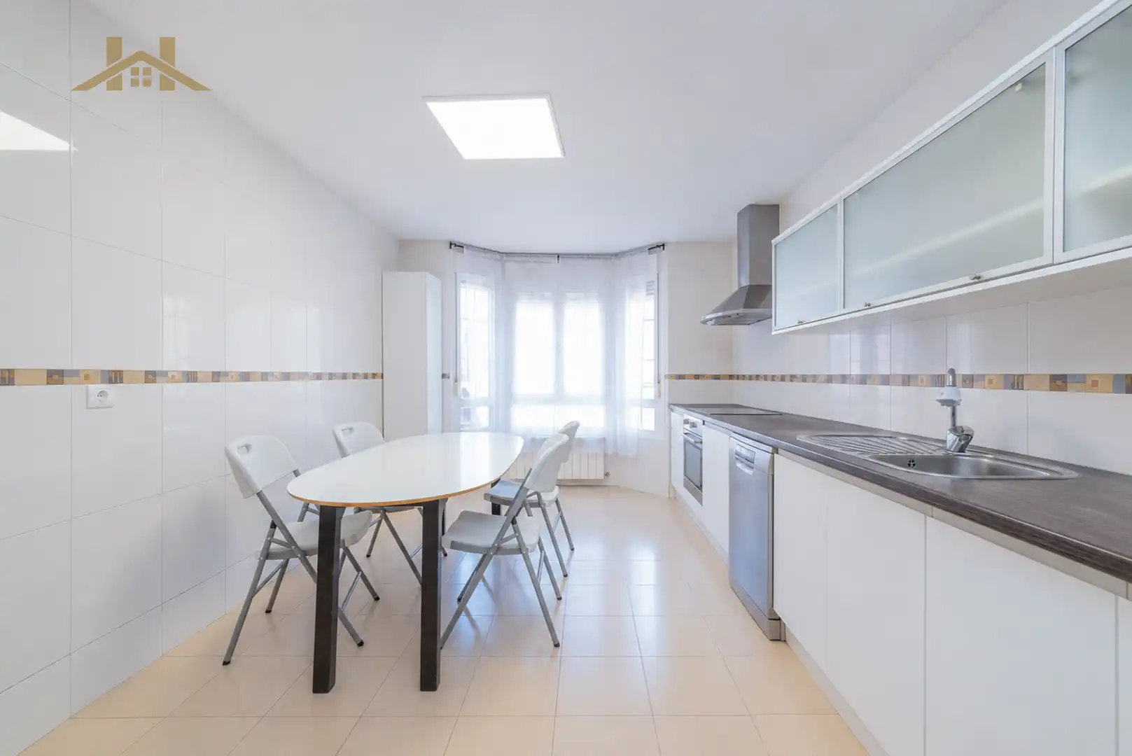 Kitchen of Houses for sale in Valdemoro  with Air Conditioner, Heating and Parquet flooring