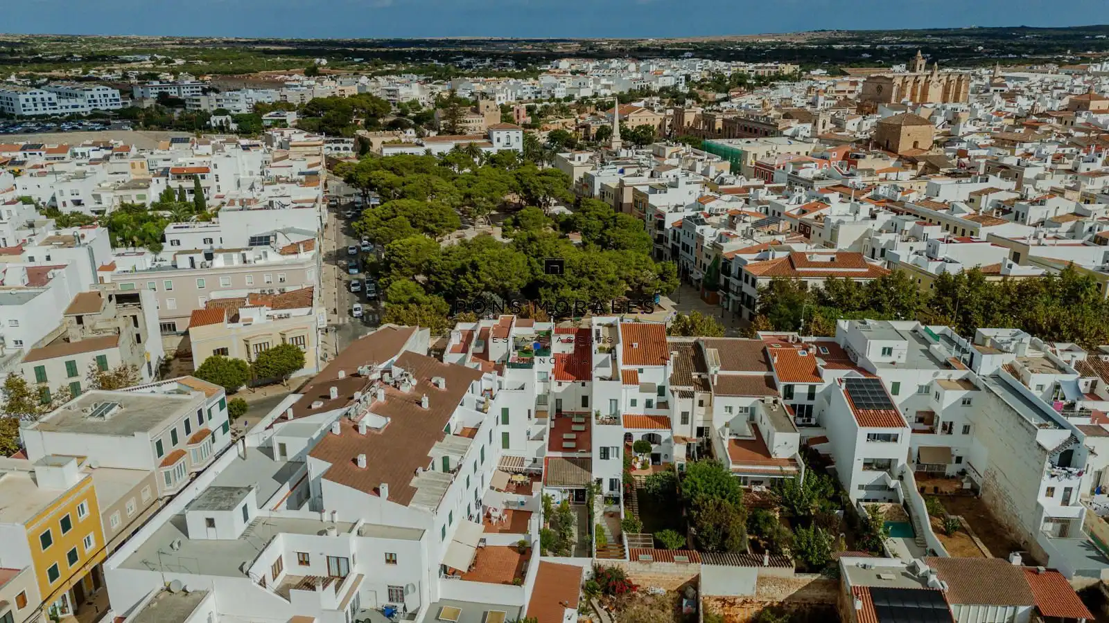 Casa amb terrassa en venda a Capita Negrete