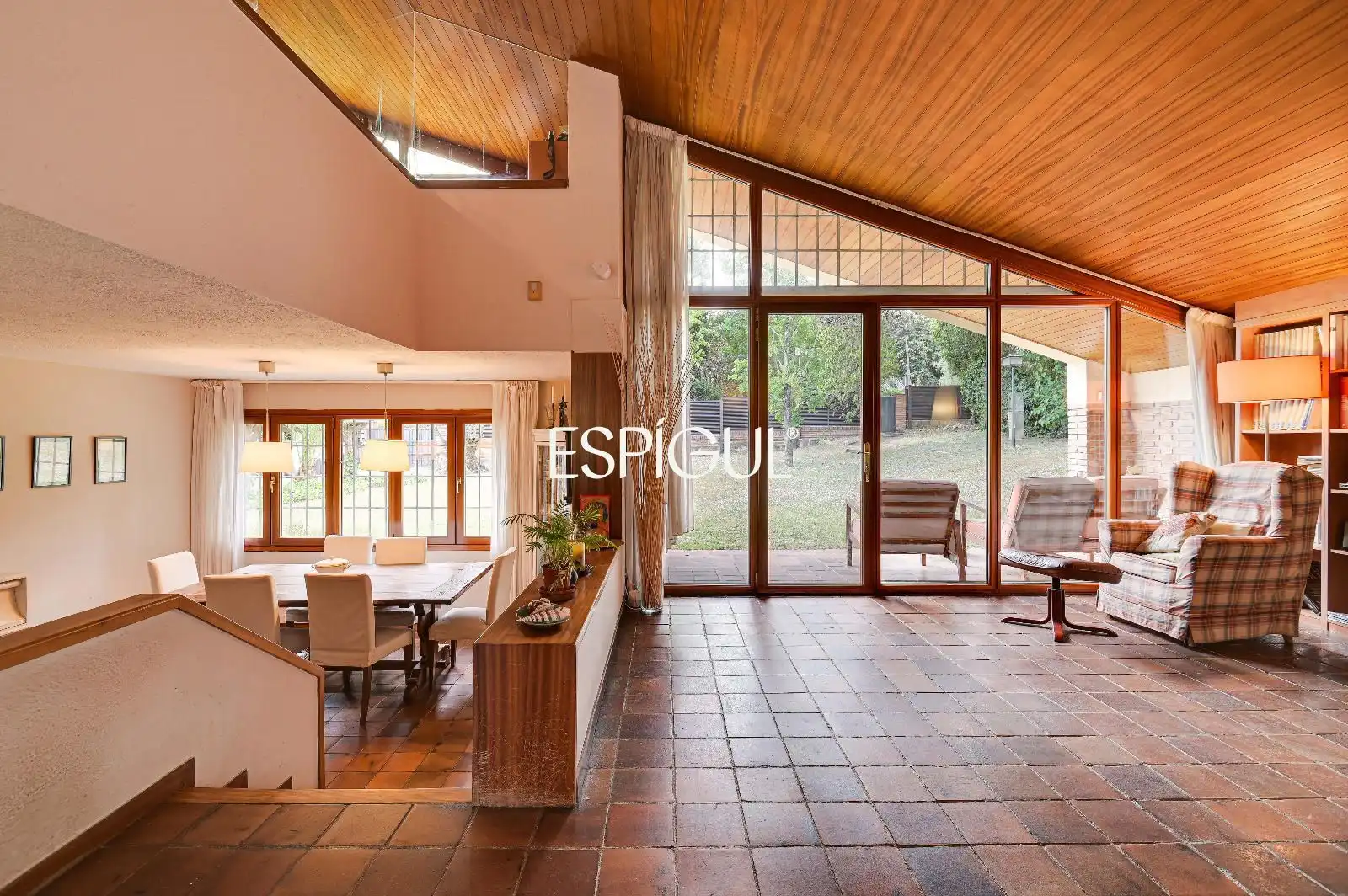 Haus oder Chalet zum Verkauf in Cerdanyola del Vallès mit Klimaanlage, Heizung und Terrasse