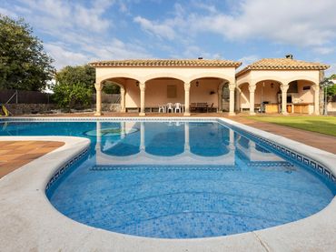 Casa con piscina in vendita a ANOIA