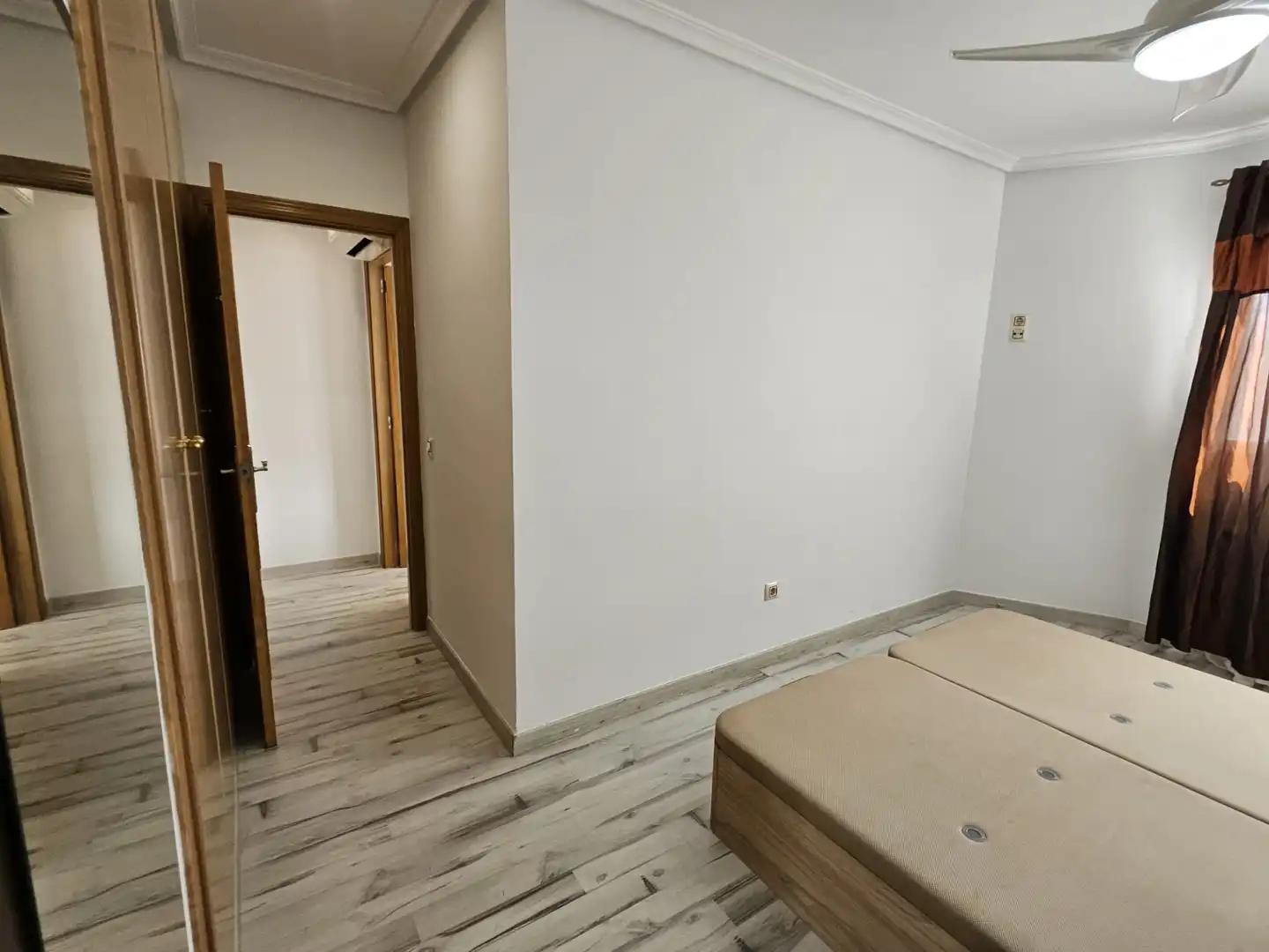 Dachboden zur Miete in Carrer Alboraia, Tavernes Blanques