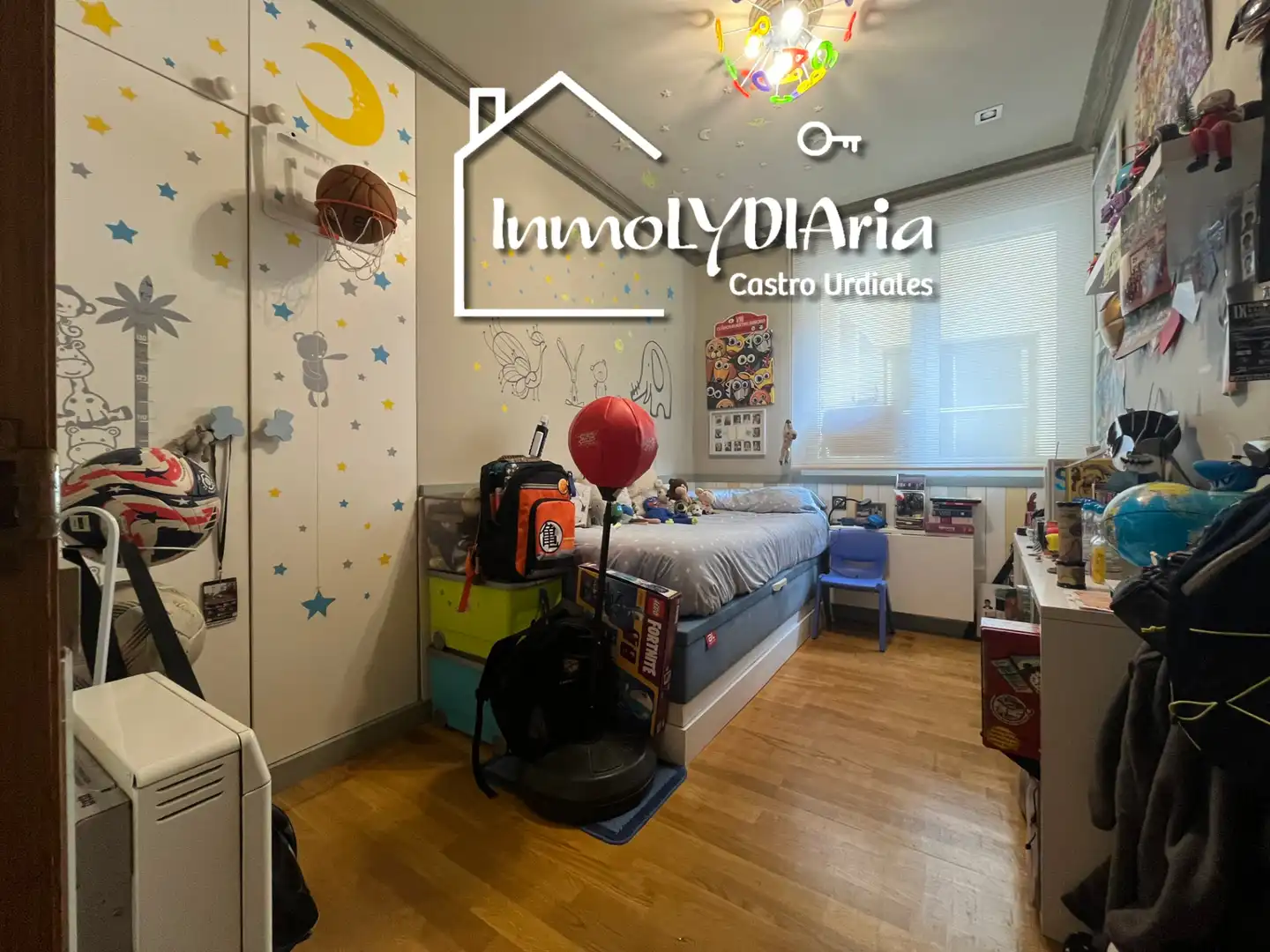 Habitación de Piso en venta en Alonsotegi con Calefacción, Parquet y Amueblado