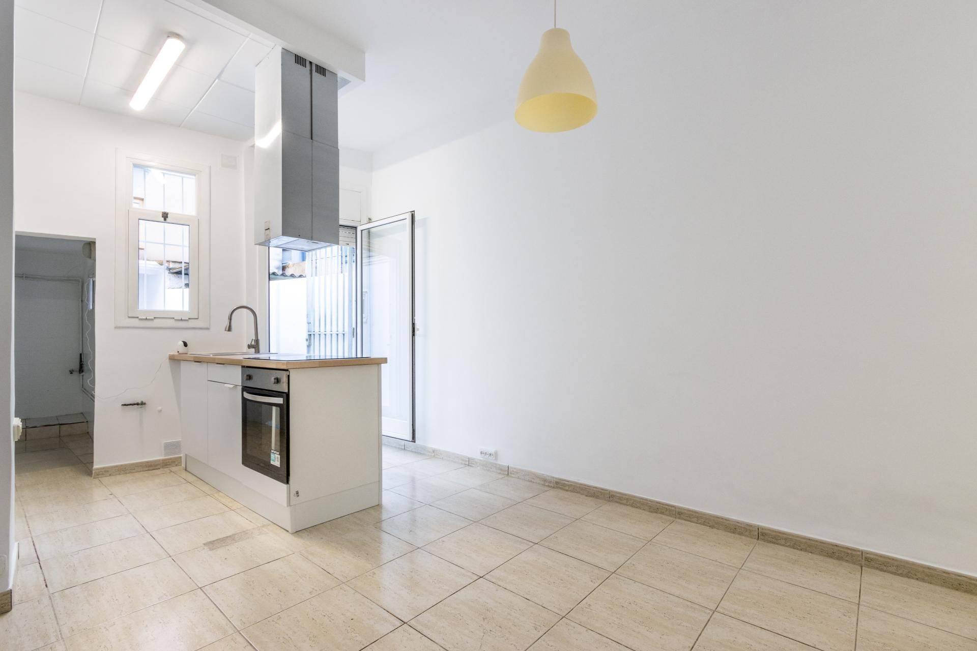 Cuina de Pis en venda en Sabadell amb Calefacció