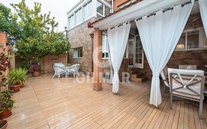 Terrassa de Casa adosada en venda en Paracuellos de Jarama amb Calefacció, Jardí privat i Terrassa