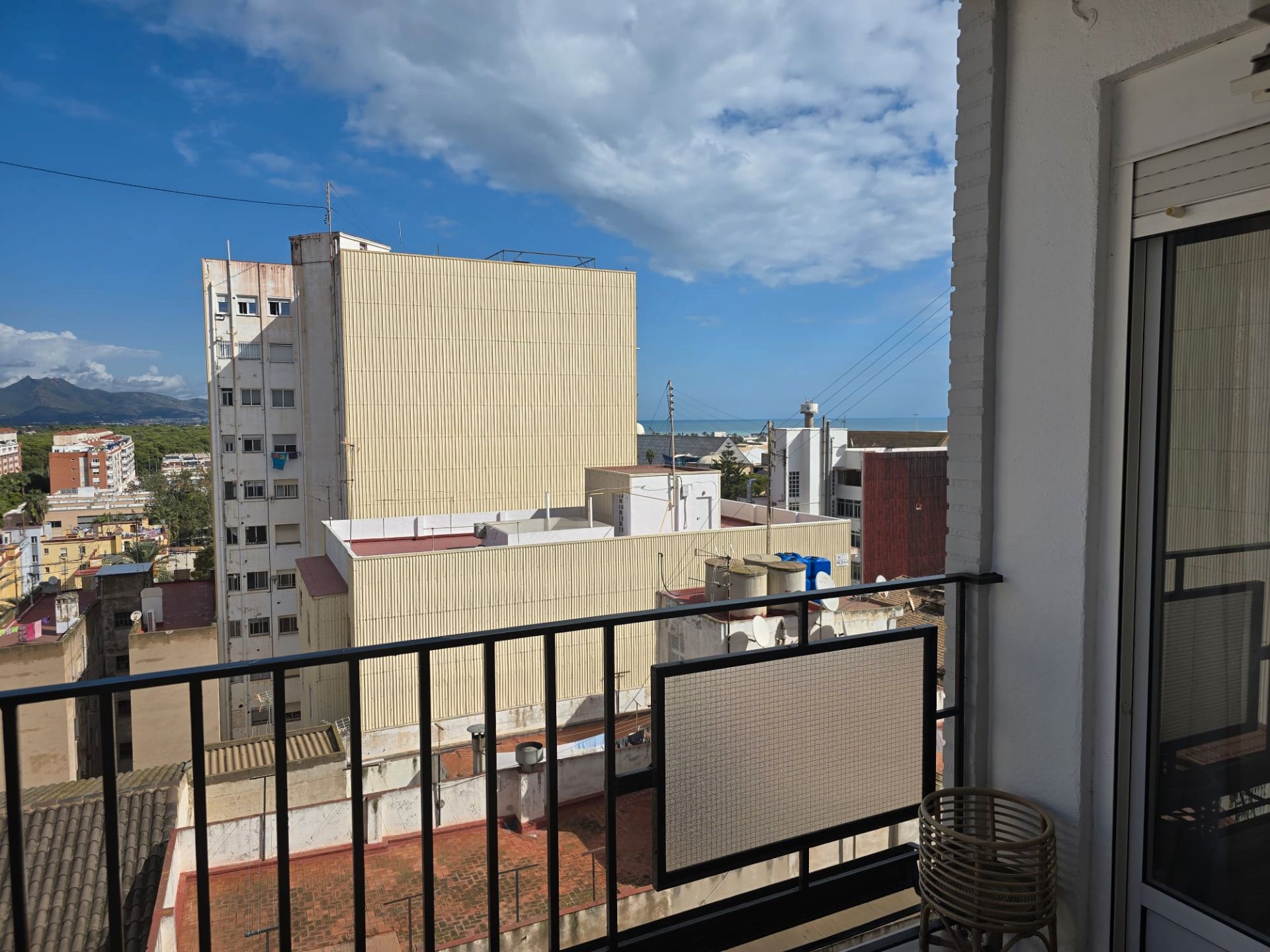 Exterior view of Flat for sale in Castellón de la Plana / Castelló de la Plana  with Air Conditioner, Furnished and Oven