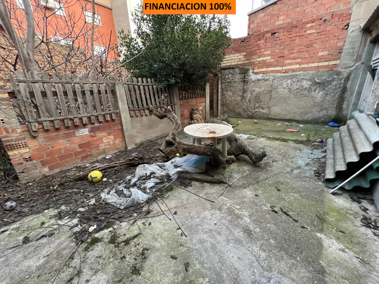 Garden of Houses for sale in  Zaragoza Capital