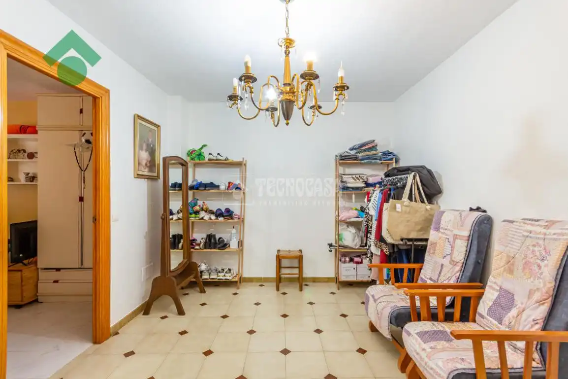 Einfamilien-Reihenhaus zum Verkauf in Almuñecar Centro