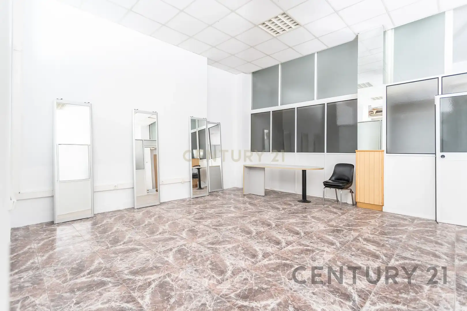 Büro zum Verkauf in Valencia mit Abstellraum