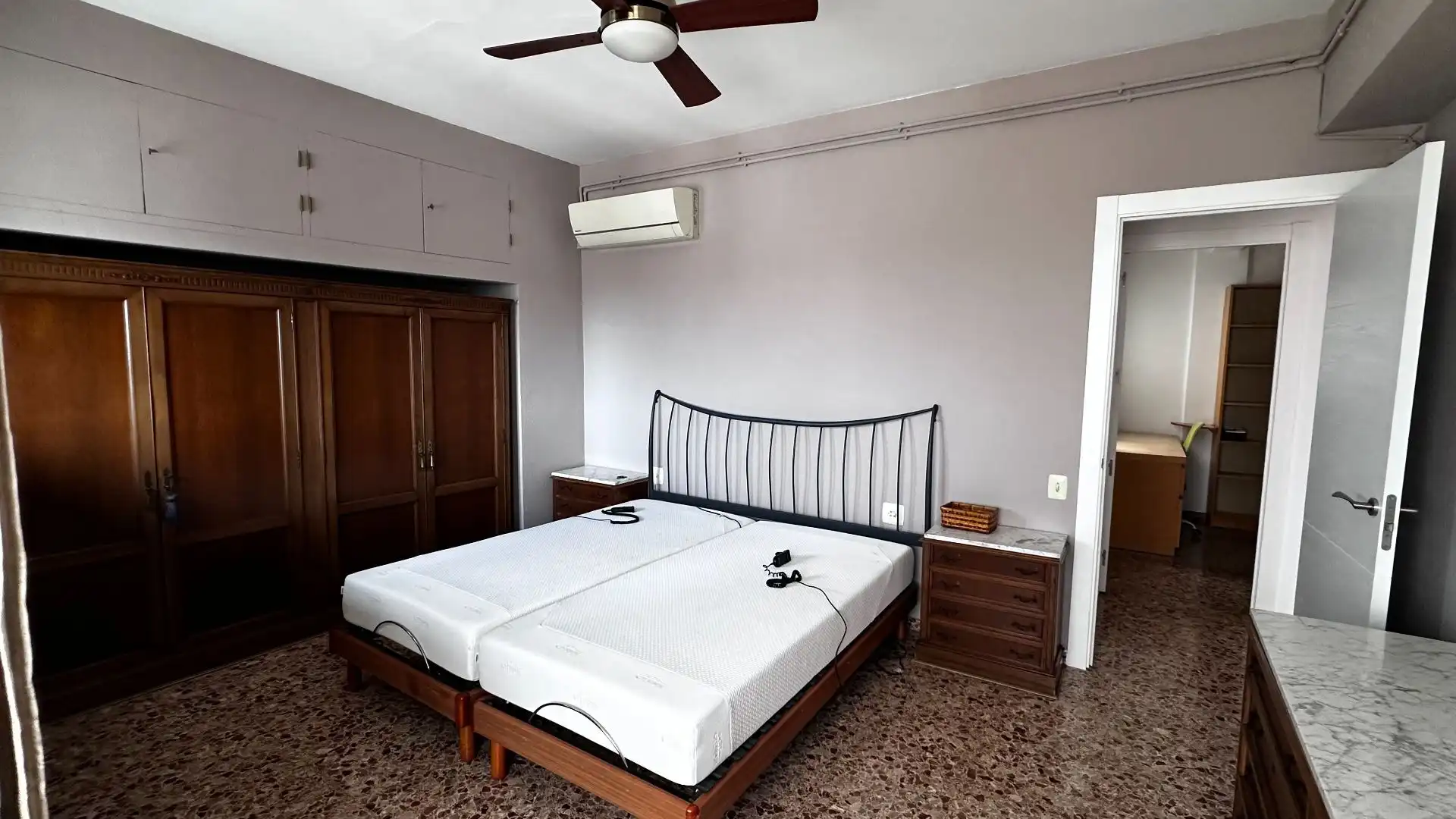 Bedroom of Flat for rent in Tortosa  with Air Conditioner, Terrace and Furnished
