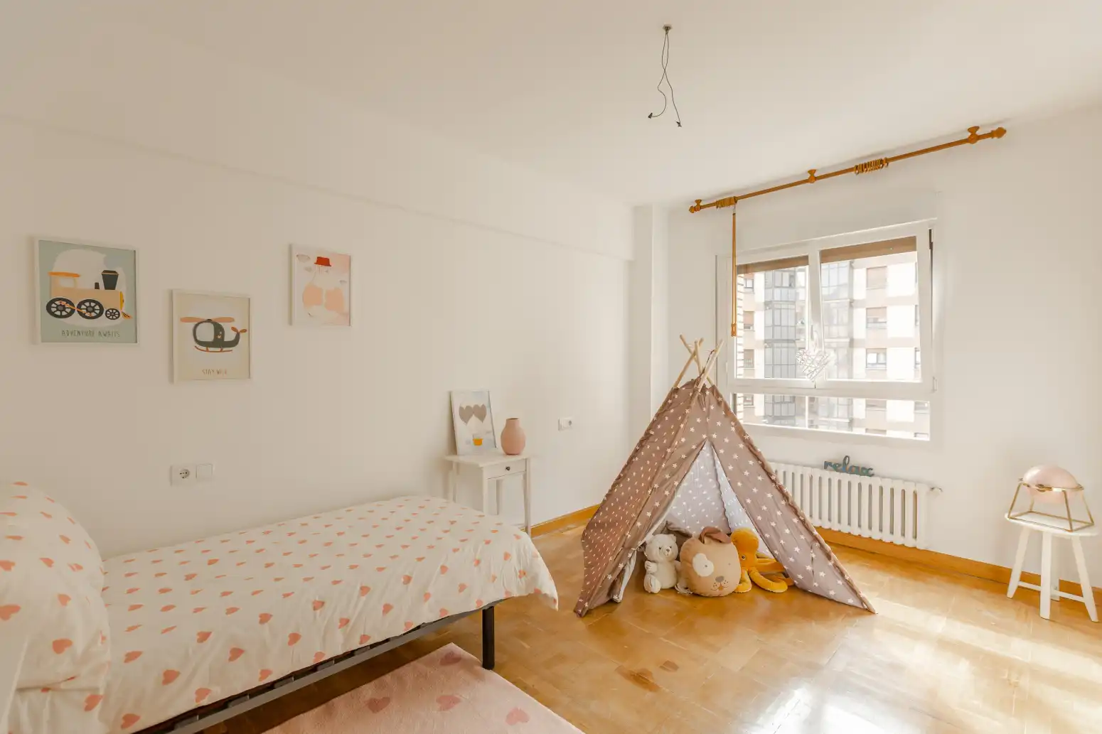 Bedroom of Flat for sale in  Pamplona / Iruña  with Heating, Parquet flooring and Terrace