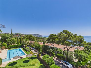 Adossat amb piscina en venda a Calella de Palafrugell
