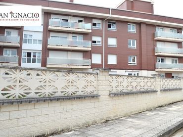 Individual amb ascensor en venda a Villarcayo de Merindad de Castilla la Vieja