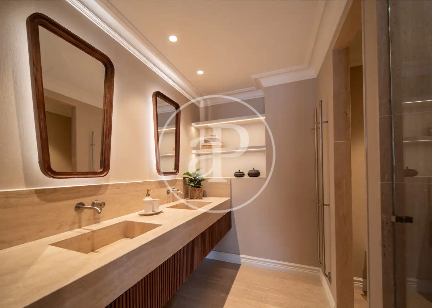 Baño de Piso en venta en  Palma de Mallorca con Aire acondicionado, Calefacción y Terraza