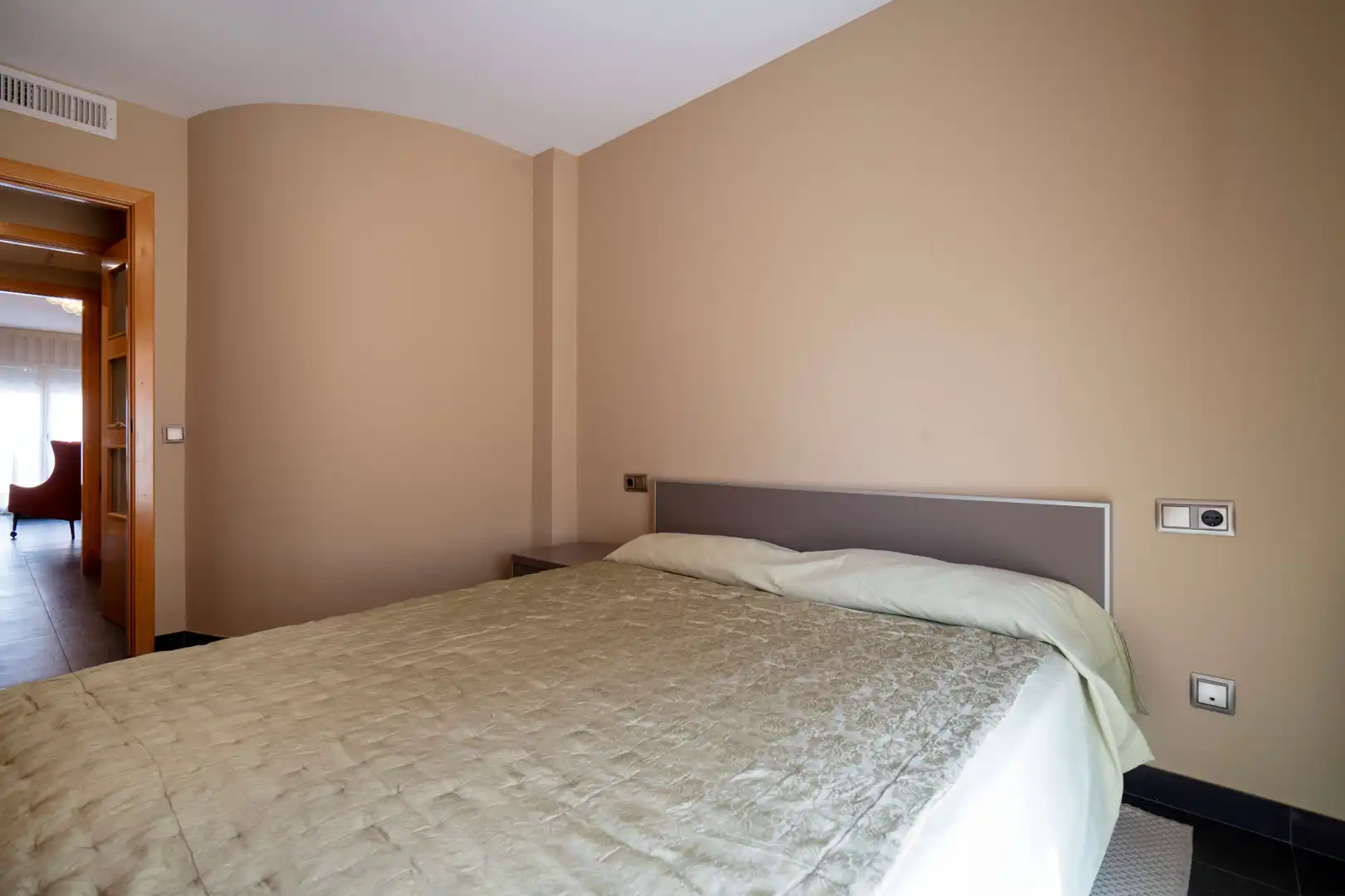 Habitación de Dúplex en venta en Palamós con Aire acondicionado, Calefacción y Terraza