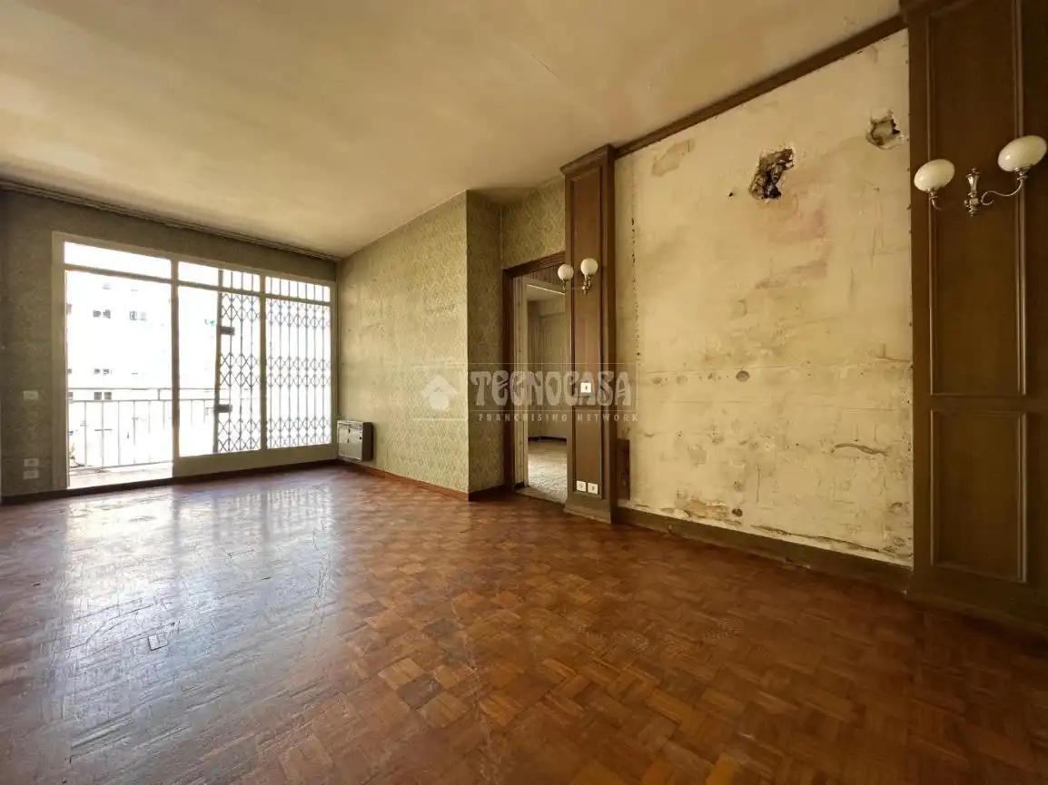 Schlafzimmer von Wohnung zum Verkauf in Barcelona mit Heizung und Balkon