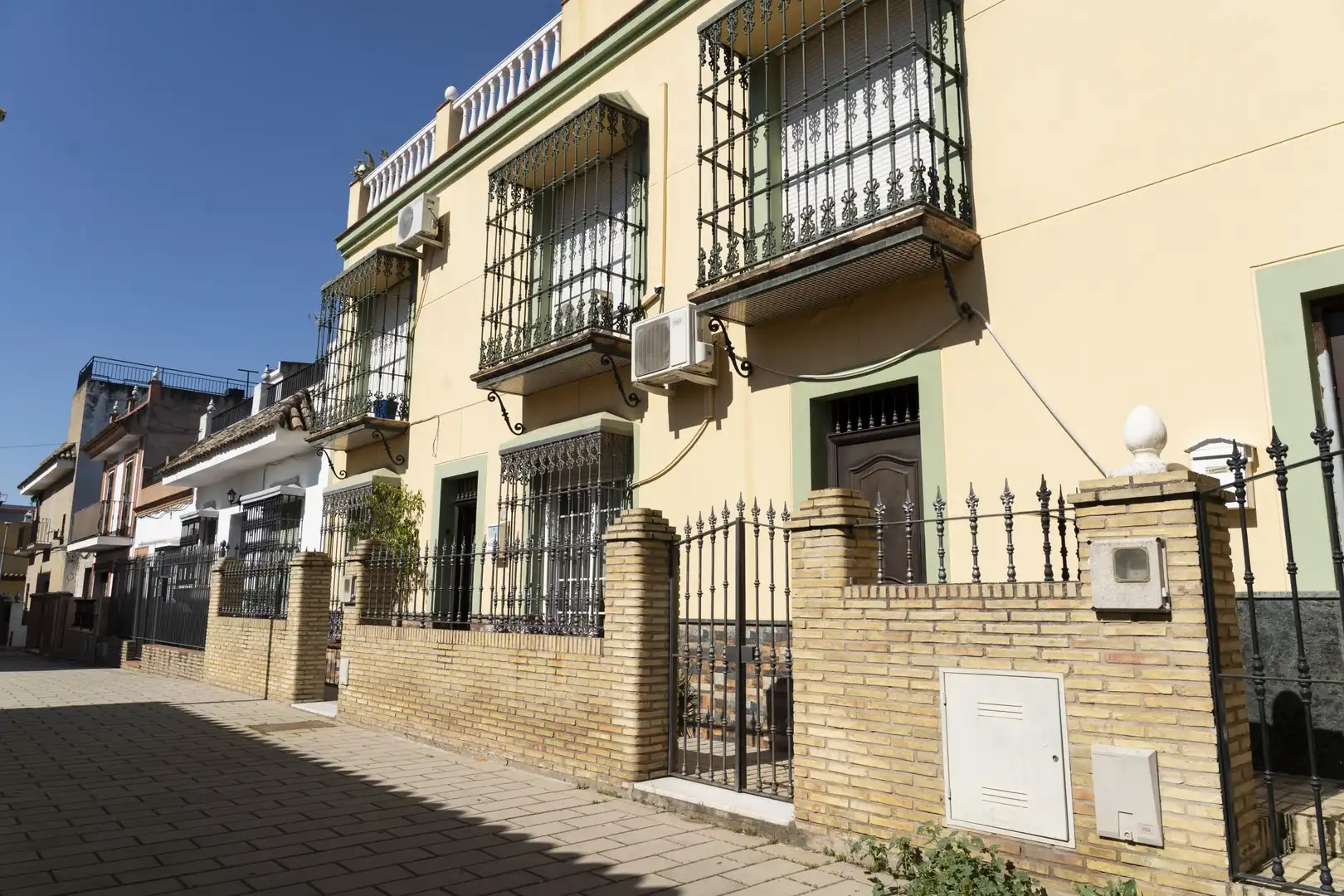 Vista exterior de Apartamento en venta en Coria del Río