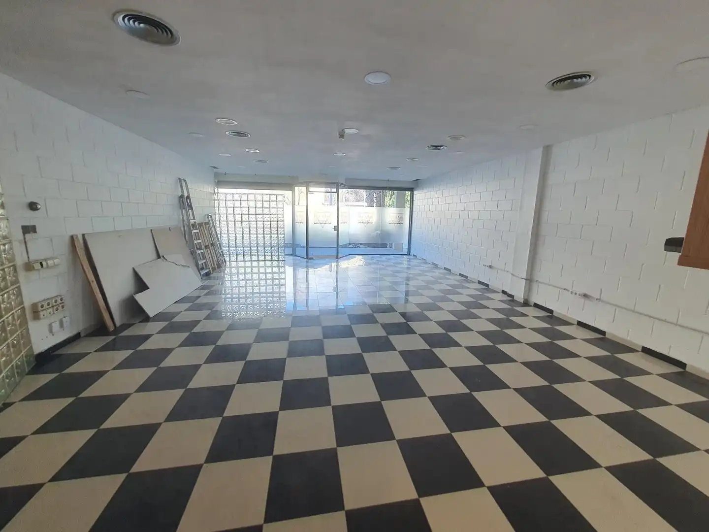 Nave industrial en venta en Montigalà - Sant Crist, imagen 5