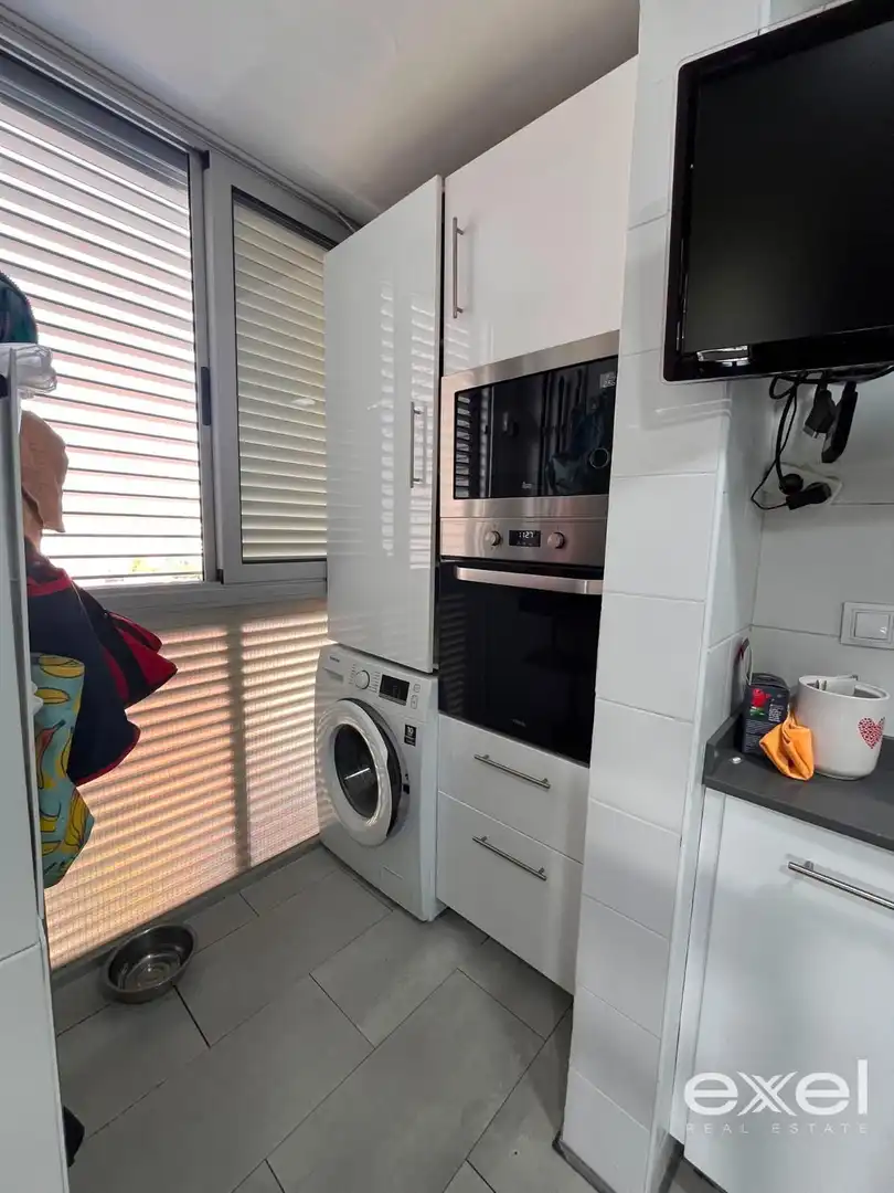 Küche von Wohnung zum Verkauf in Sant Joan Despí mit Klimaanlage, Heizung und Parkett
